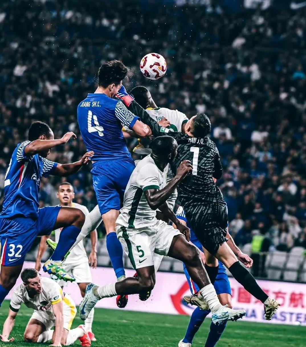 关于热门对决再度上演：球队备战下一场比赛的信息