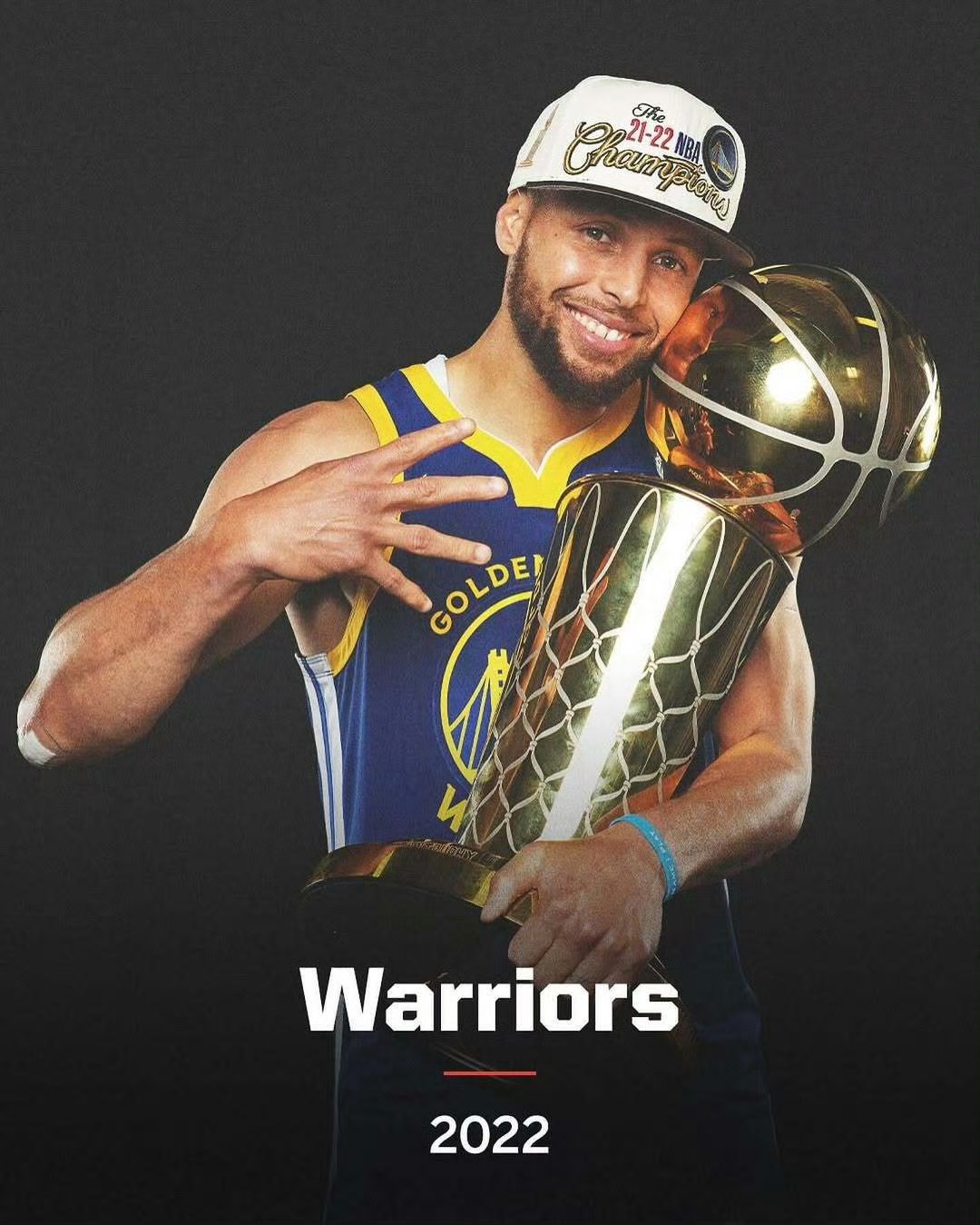 美国游泳健将再度登顶打破世界纪录获取冠军