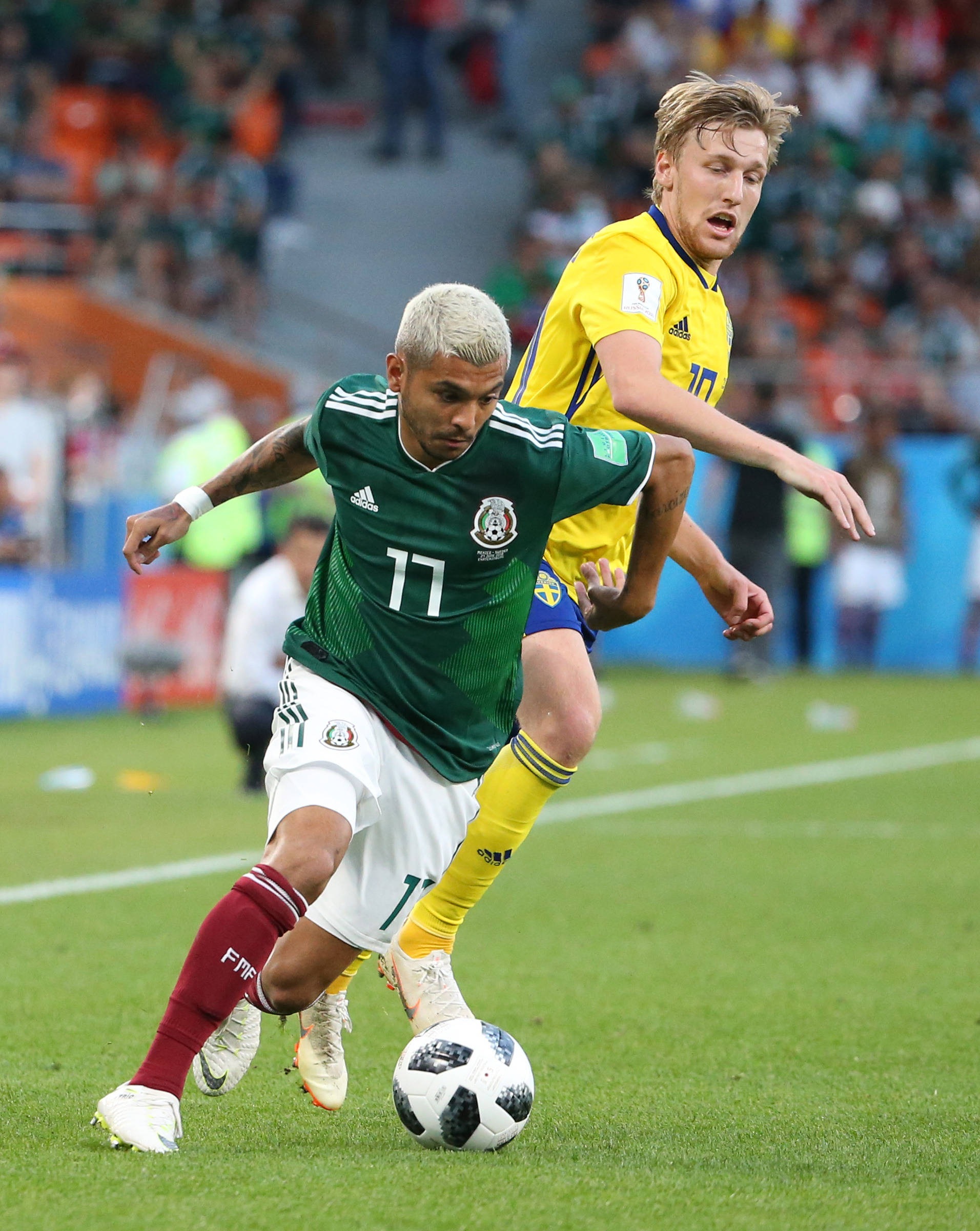 美洲杯半决赛团队曝光，墨西哥队士气高涨的简单介绍