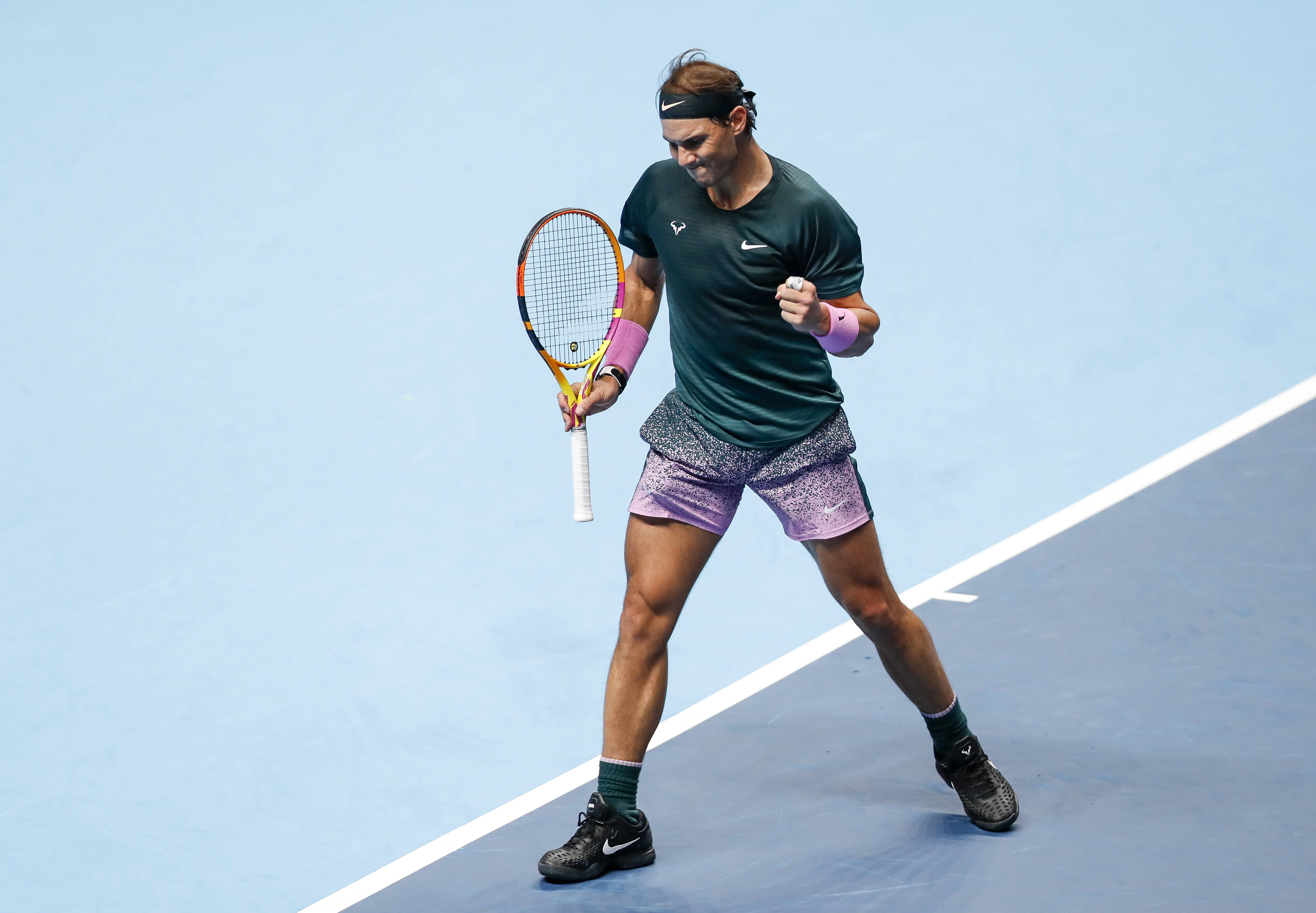 ATP总决赛险胜澳网，西西帕斯统治全场的简单介绍