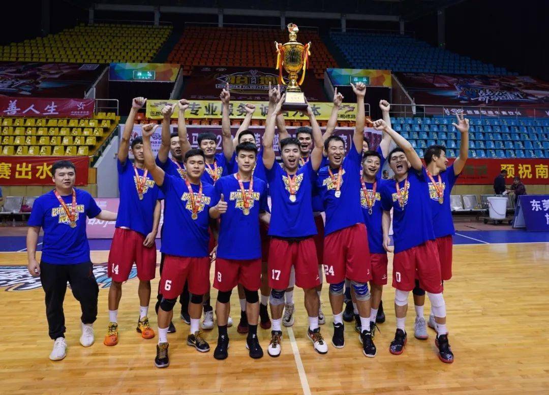 关于江苏男篮在主场众志成城夺冠的信息