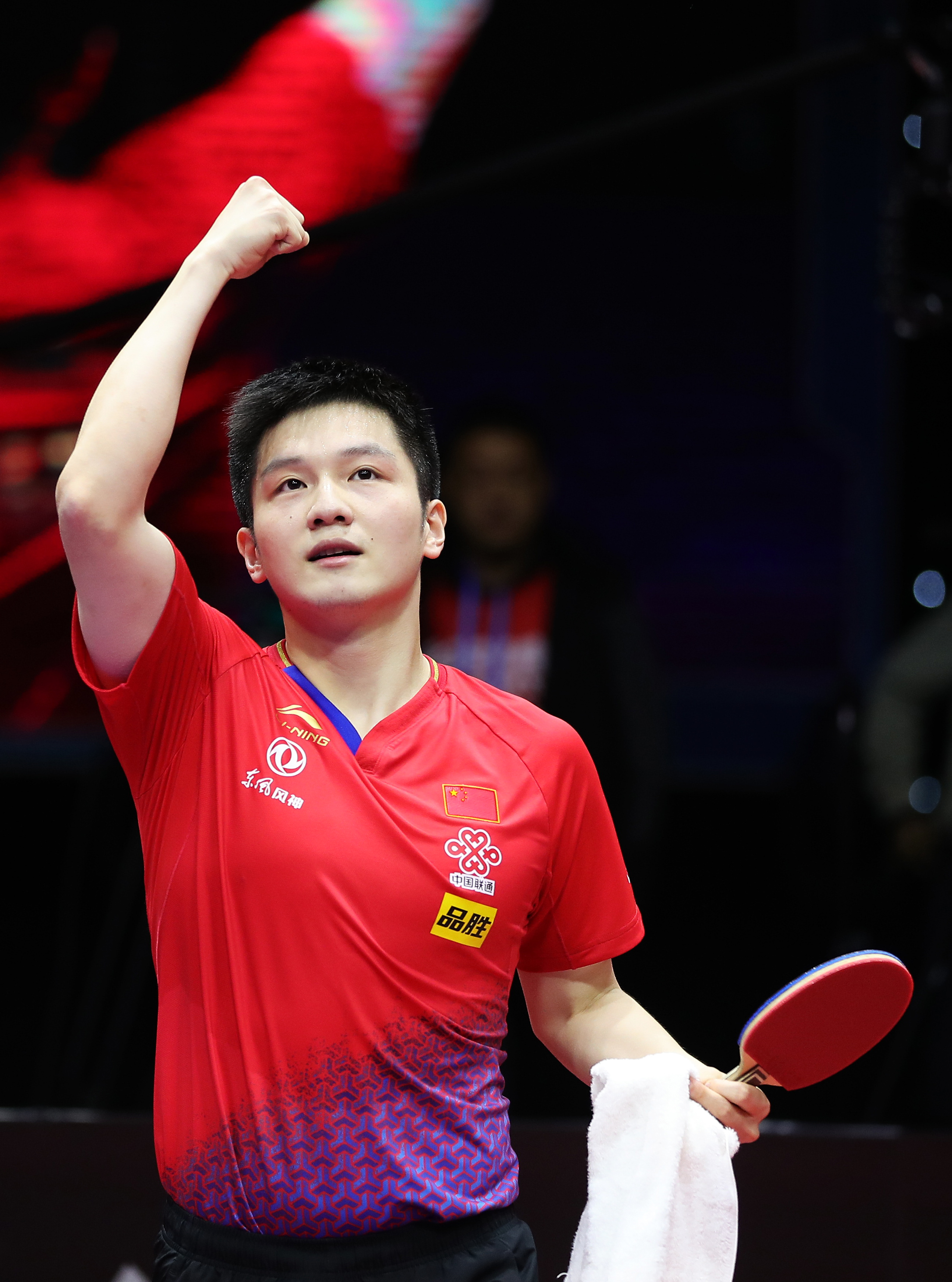 韩国队力克英格兰队,樊振东刷新纪录 韩国队力克英格兰队,樊振东刷新纪录