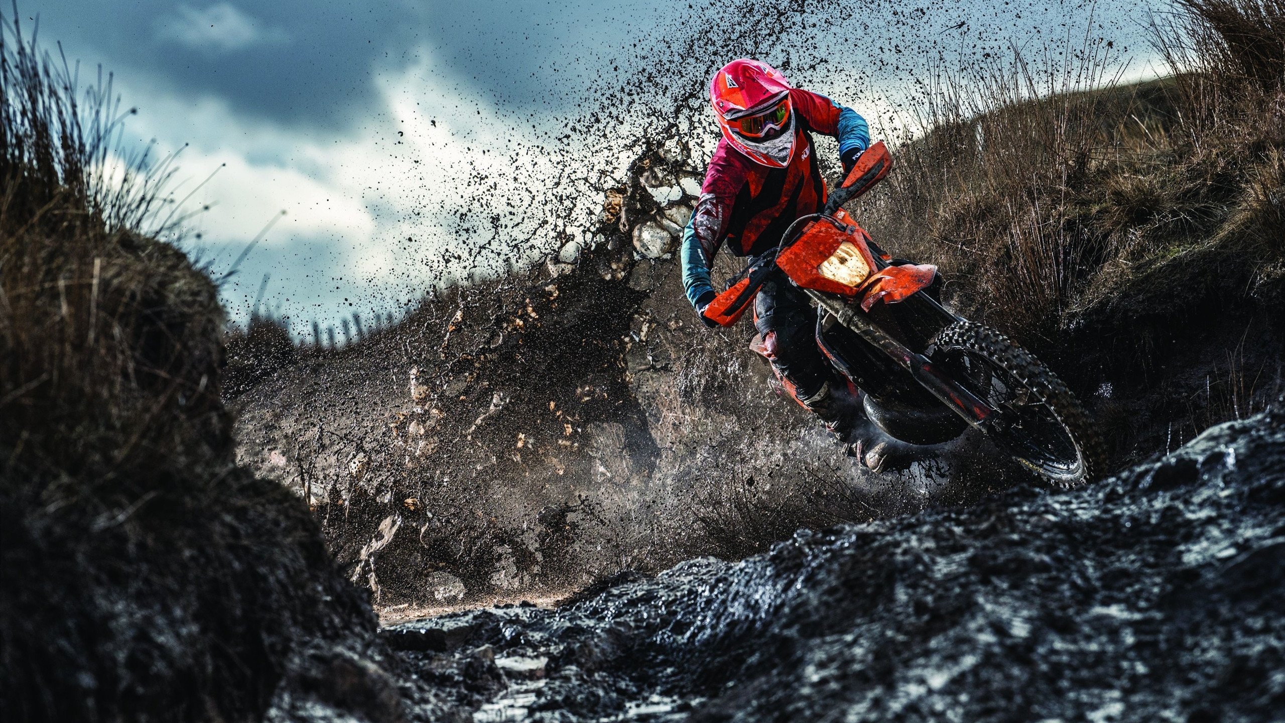 蒂亚戈导演法德对决，里昂战术完胜拜仁显唯一性